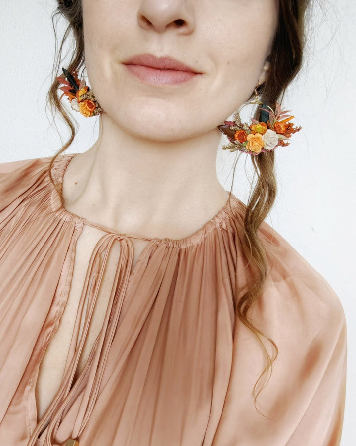 Terracotta Flower Circle Earrings: Autumn Wedding Jewelry – handmade floral hair accessory by magaela