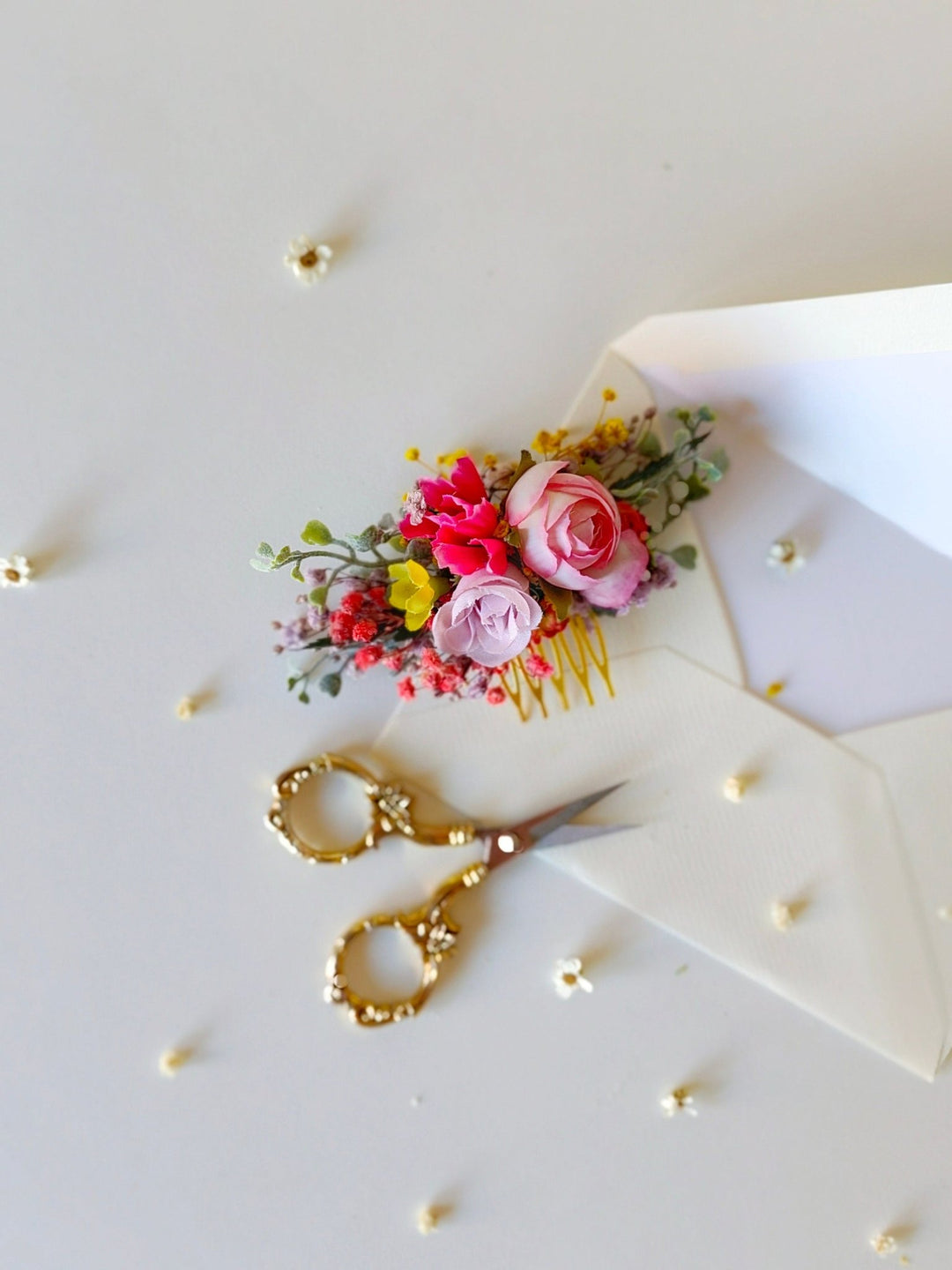 Colorful Floral Hair Comb: Boho Wedding Bridal Accessory – handmade floral hair accessory by magaela