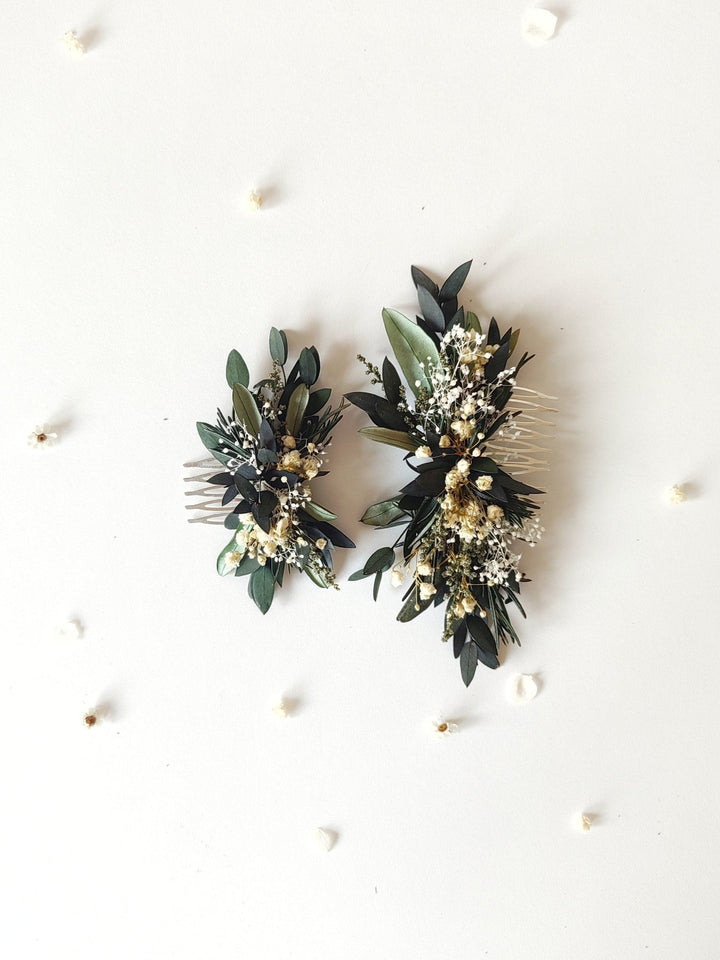 Greenery Wedding Hair Comb: Baby's Breath, Rosemary & Olive Leaves – handmade floral hair accessory by magaela