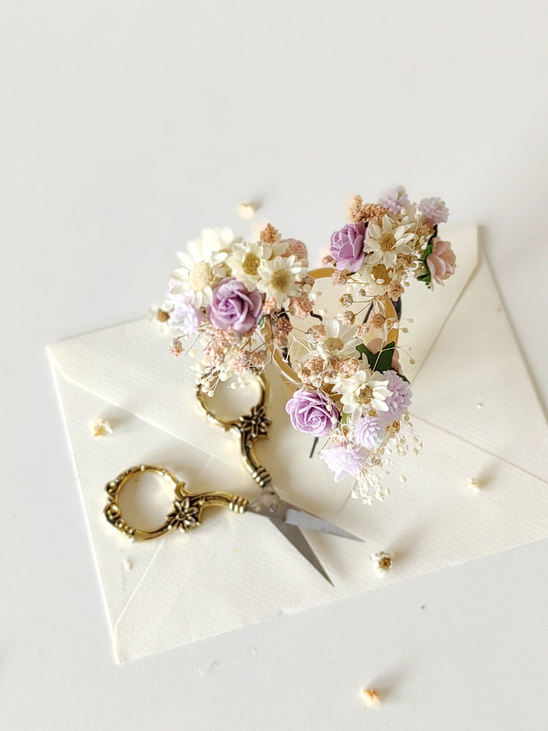 Pastel Flower Hairpins: Romantic Wedding Bridal Hair Accessory – handmade floral hair accessory by magaela