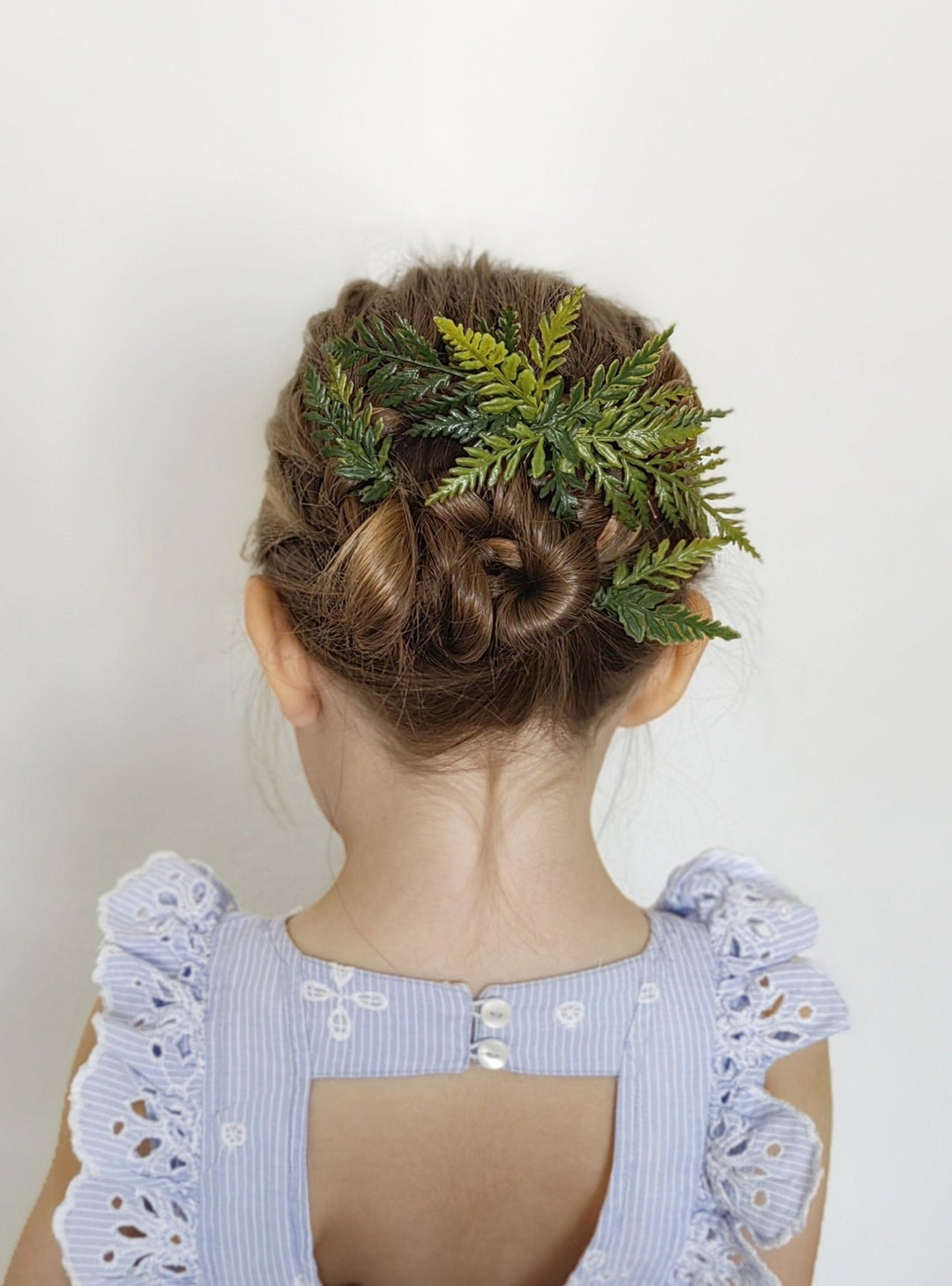 Fern Bridal Hair Comb & Pins: Greenery Wedding Hair Accessory – handmade floral hair accessory by magaela