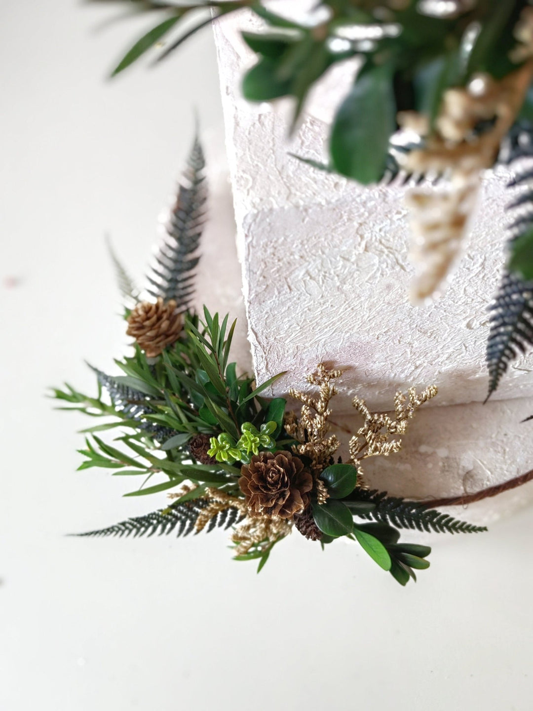 Fern Wedding Cake Topper: Woodland Flower Garland with Pine Cones – handmade floral hair accessory by magaela