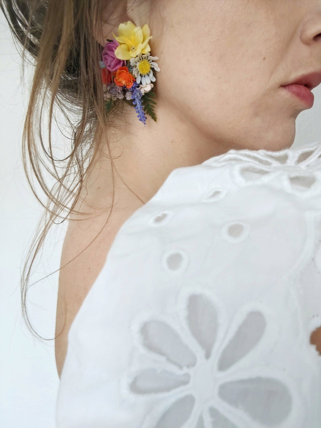 Colorful Flower Stud Earrings: Boho Wedding Jewelry – handmade floral hair accessory by magaela