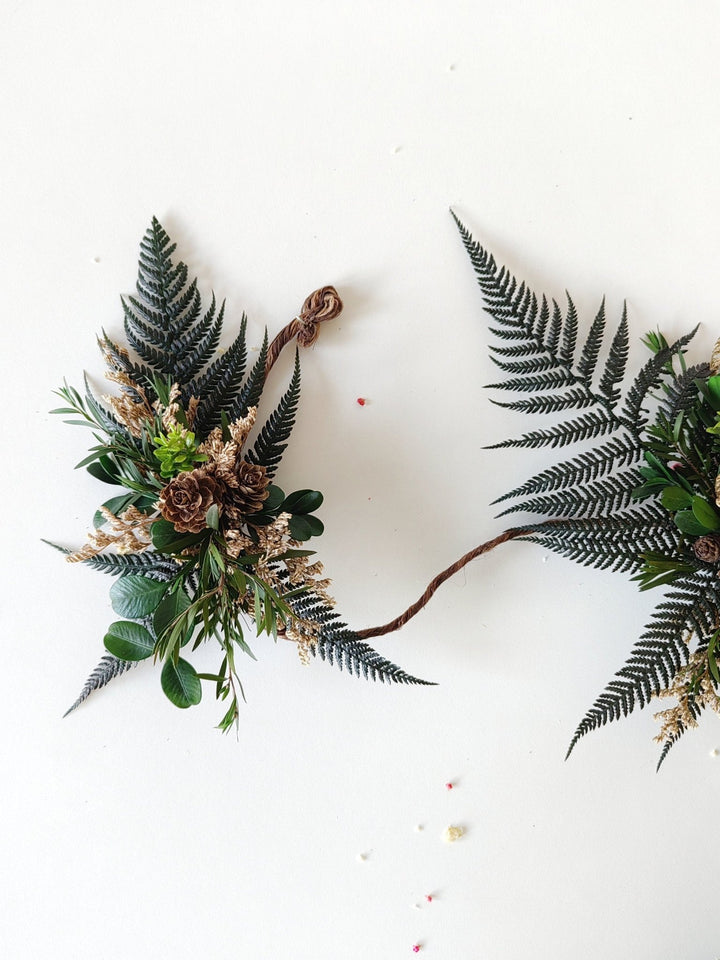 Fern Wedding Cake Topper: Woodland Flower Garland with Pine Cones – handmade floral hair accessory by magaela