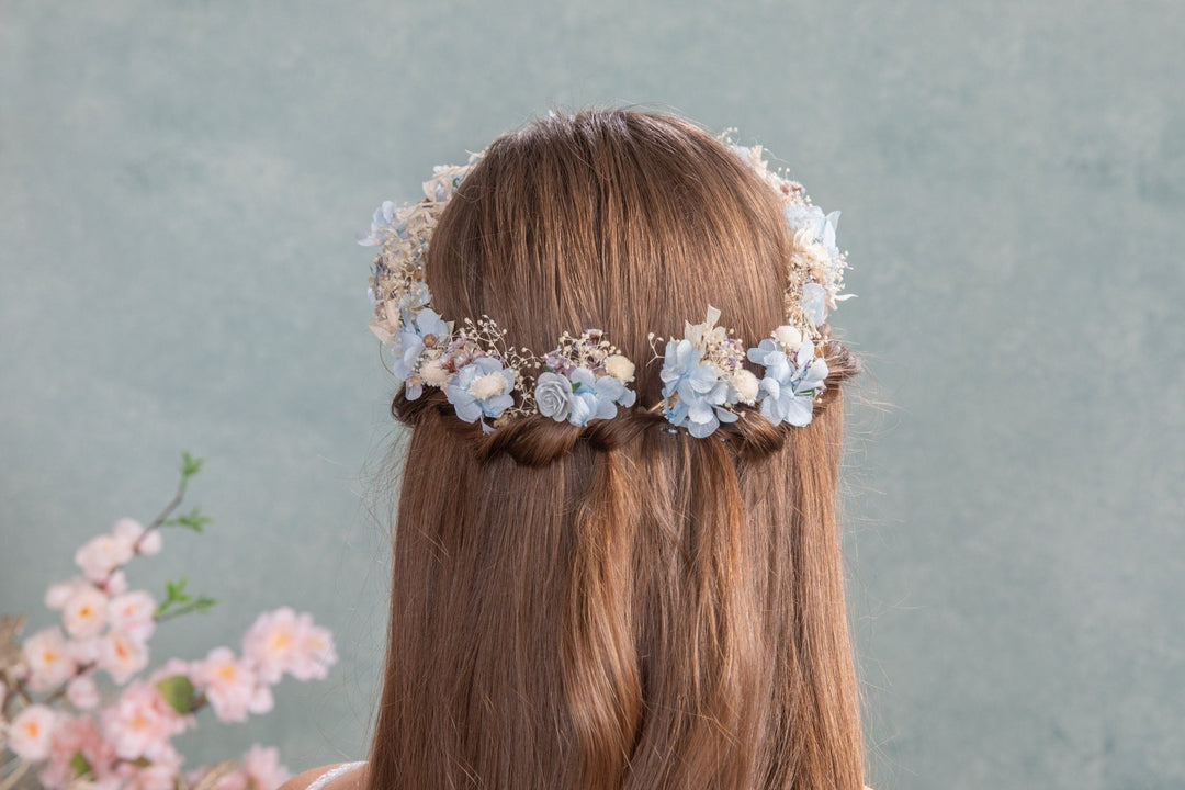 Baby Blue Hydrangea Hair Pins: Boho Bridal Flower Hairpiece – handmade floral hair accessory by magaela