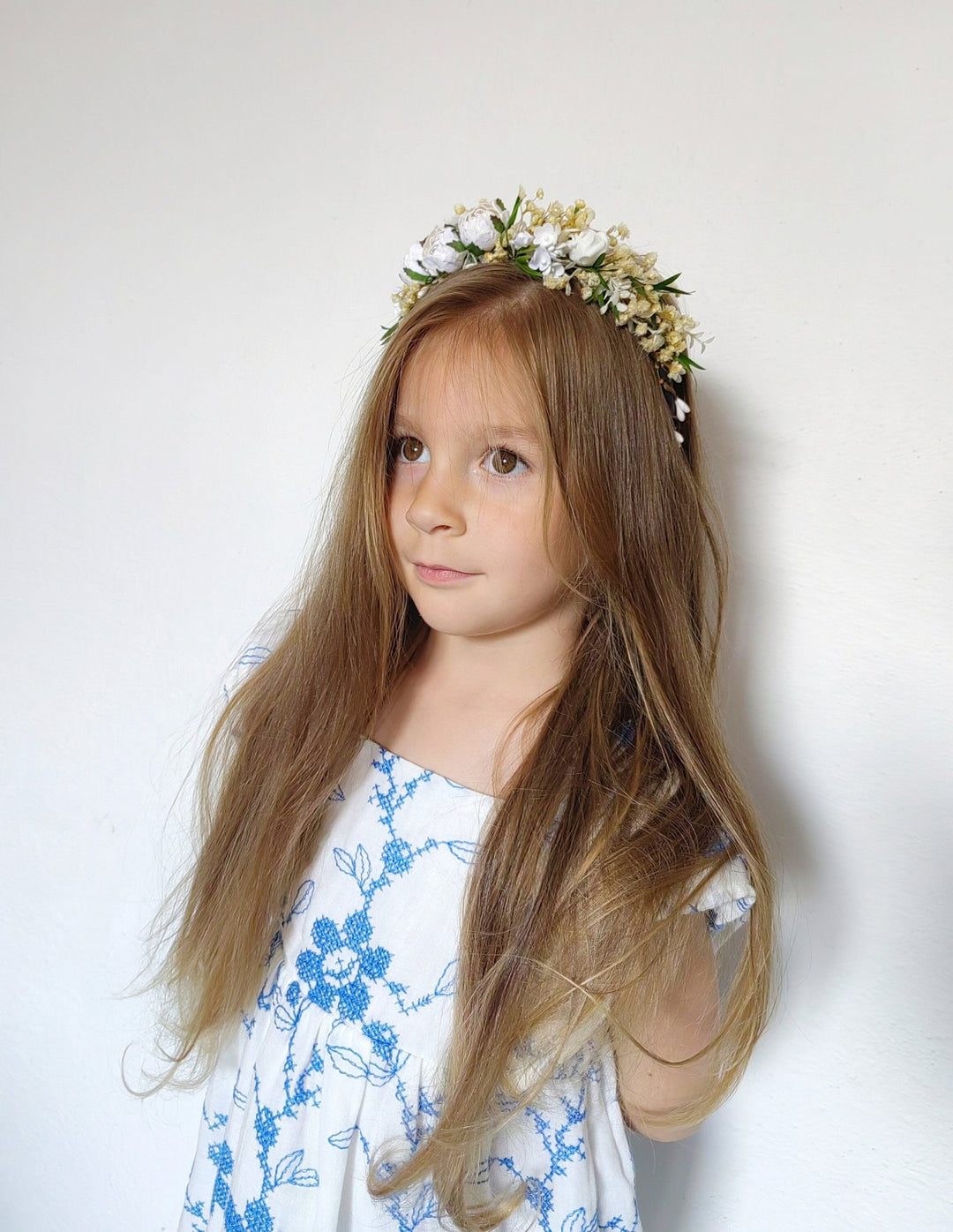 First Holy Communion Flower Headband: White Peonies, Floral Girl Accessory – handmade floral hair accessory by magaela