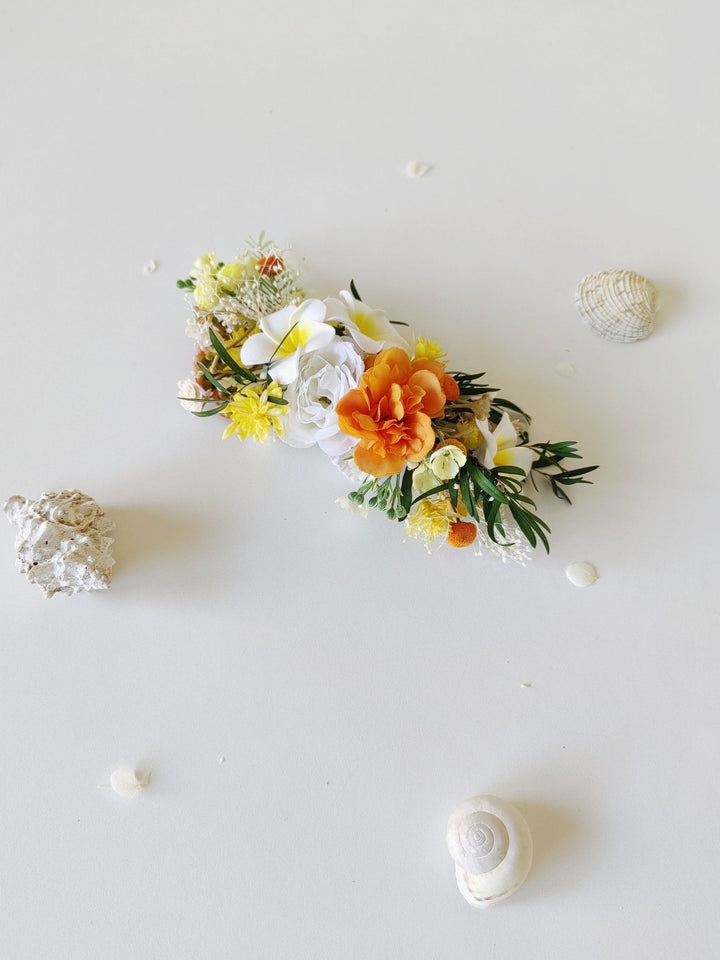 Plumeria Hair Comb & Boutonniere Set: Tropical Beach Wedding – handmade floral hair accessory by magaela
