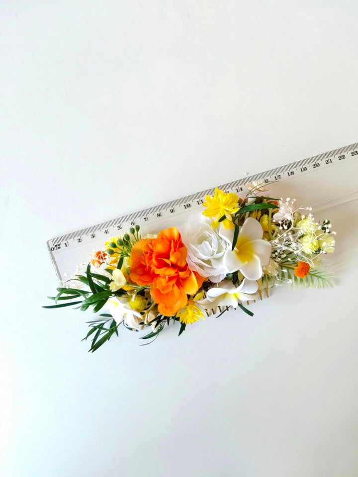 Plumeria Hair Comb & Boutonniere Set: Tropical Beach Wedding – handmade floral hair accessory by magaela