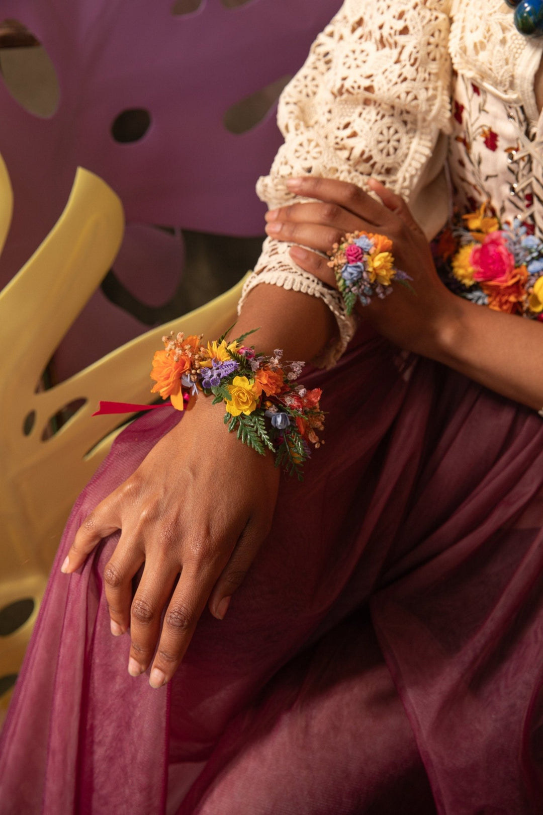 Colorful Flower Bracelet: Boho Wedding Wrist Corsage – handmade floral hair accessory by magaela