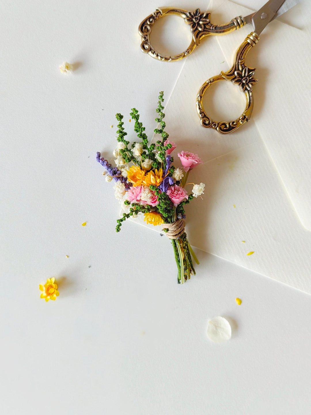 Wildflower Boutonniere: Colorful Meadow Wedding Corsage – handmade floral hair accessory by magaela