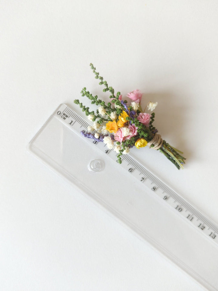 Wildflower Boutonniere: Colorful Meadow Wedding Corsage – handmade floral hair accessory by magaela