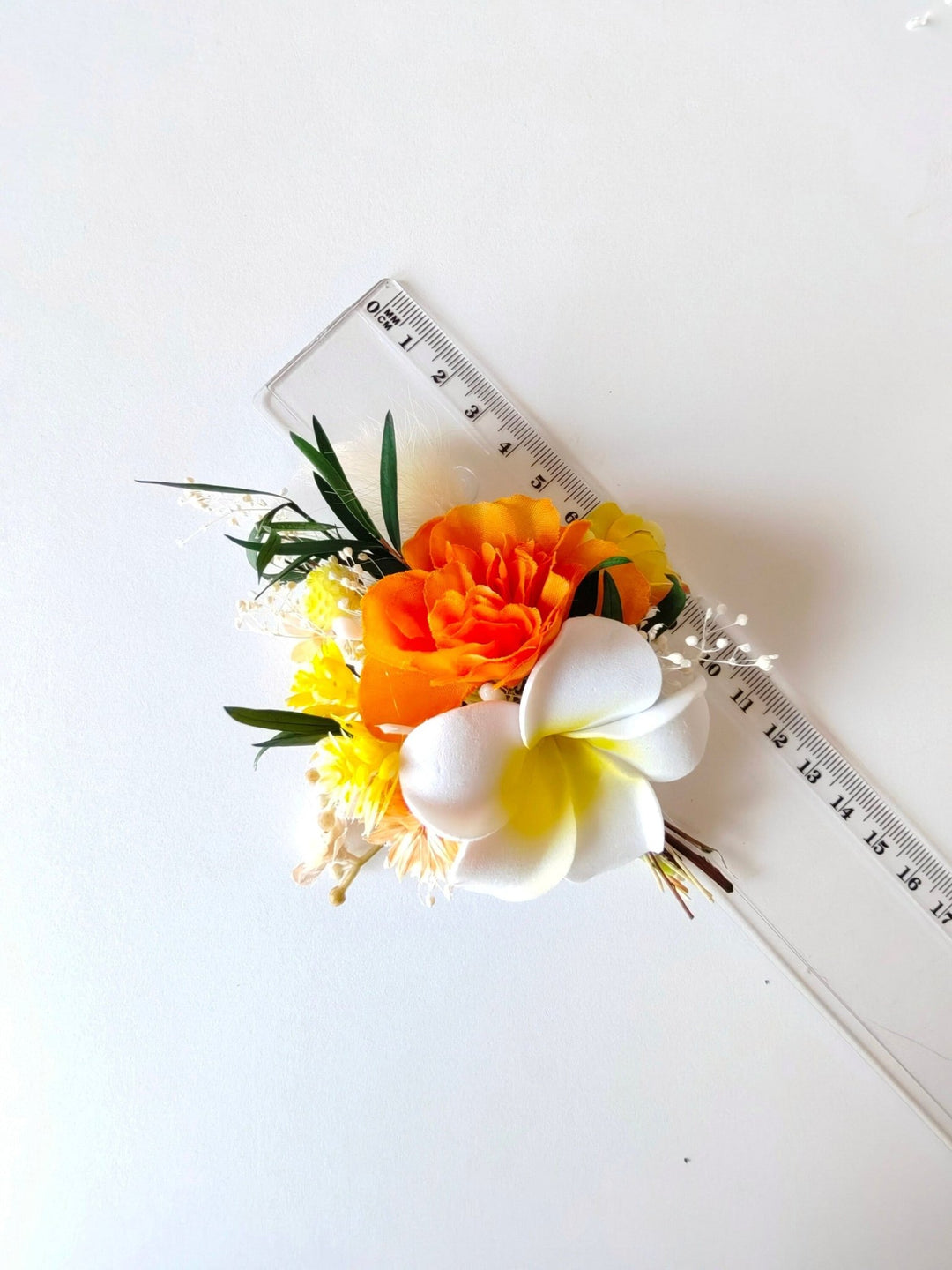 Plumeria Hair Comb & Boutonniere Set: Tropical Beach Wedding – handmade floral hair accessory by magaela