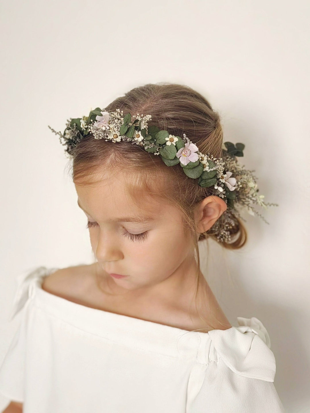 Boho Wedding Flower Crown: Romantic Hair Wreath with Comb – handmade floral hair accessory by magaela