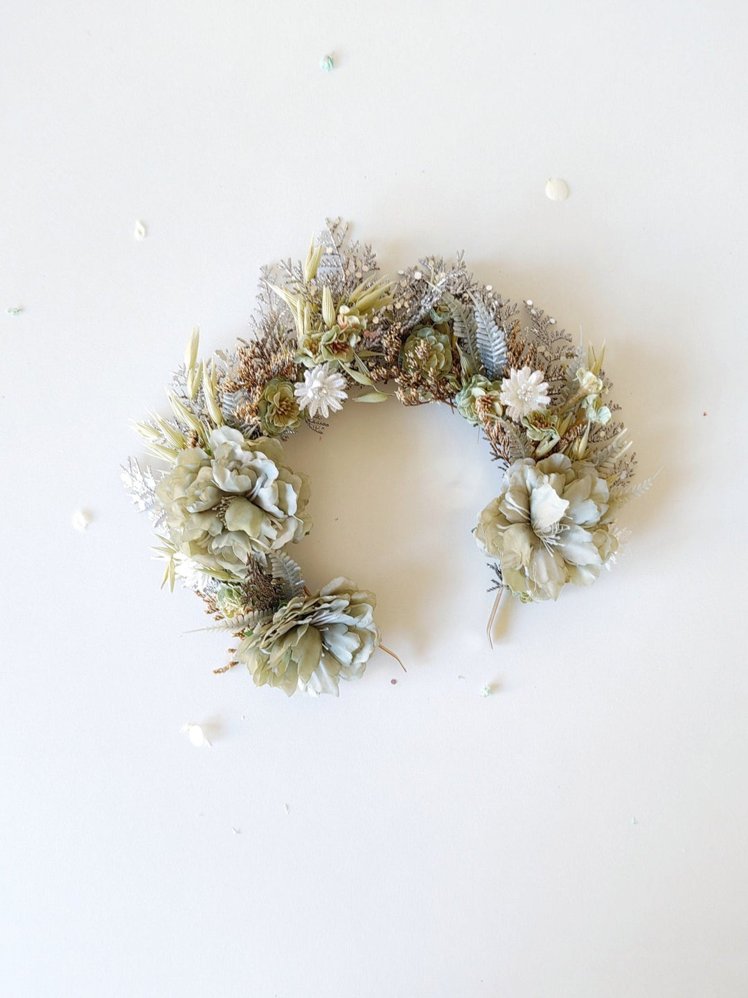 Vintage Bridal Flower Crown: Mint Green Wedding Headpiece – handmade floral hair accessory by magaela