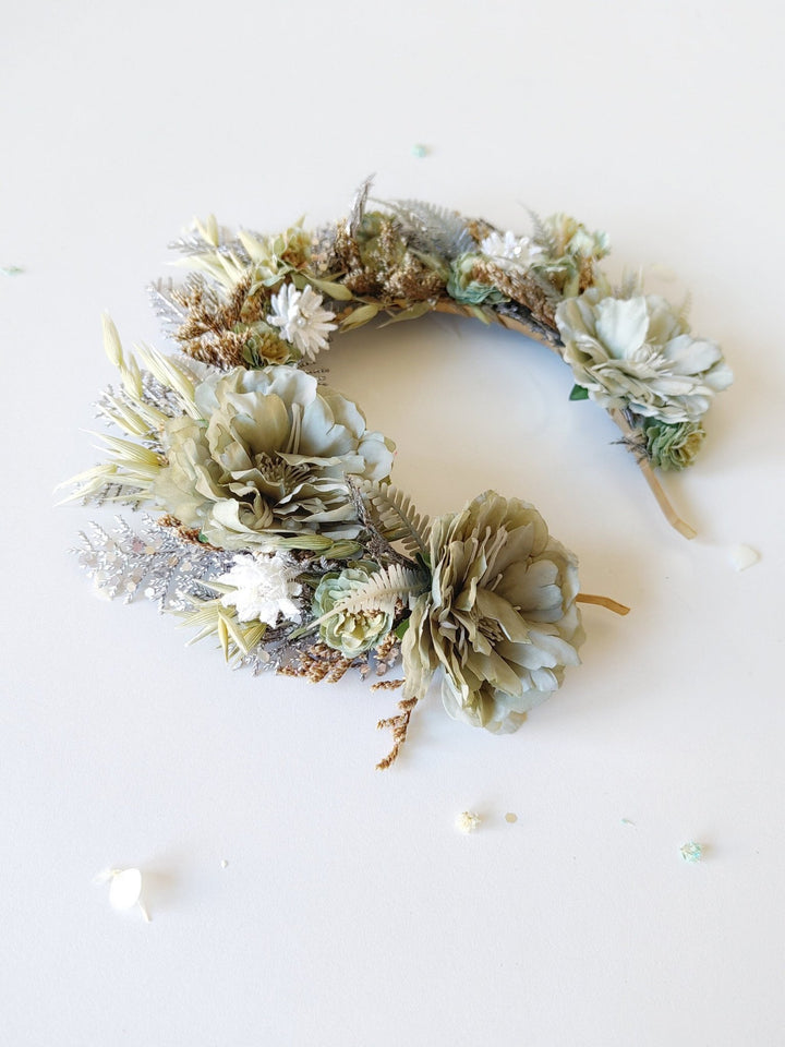Vintage Bridal Flower Crown: Mint Green Wedding Headpiece – handmade floral hair accessory by magaela