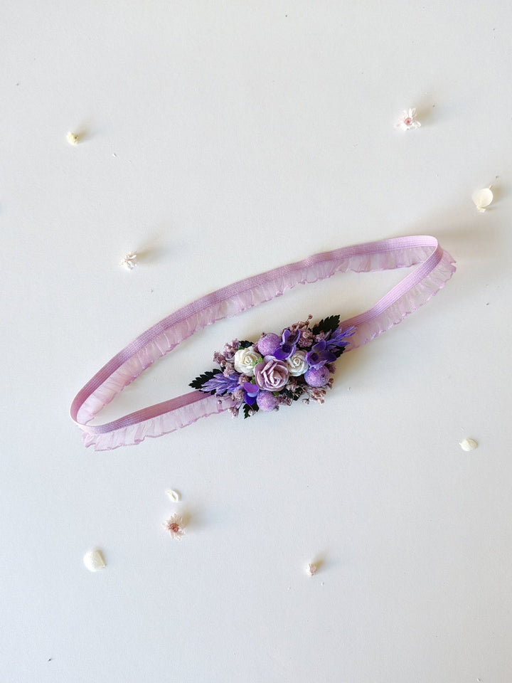 Purple Floral Bridal Garter: Elastic Violet Wedding Accessory – handmade floral hair accessory by magaela