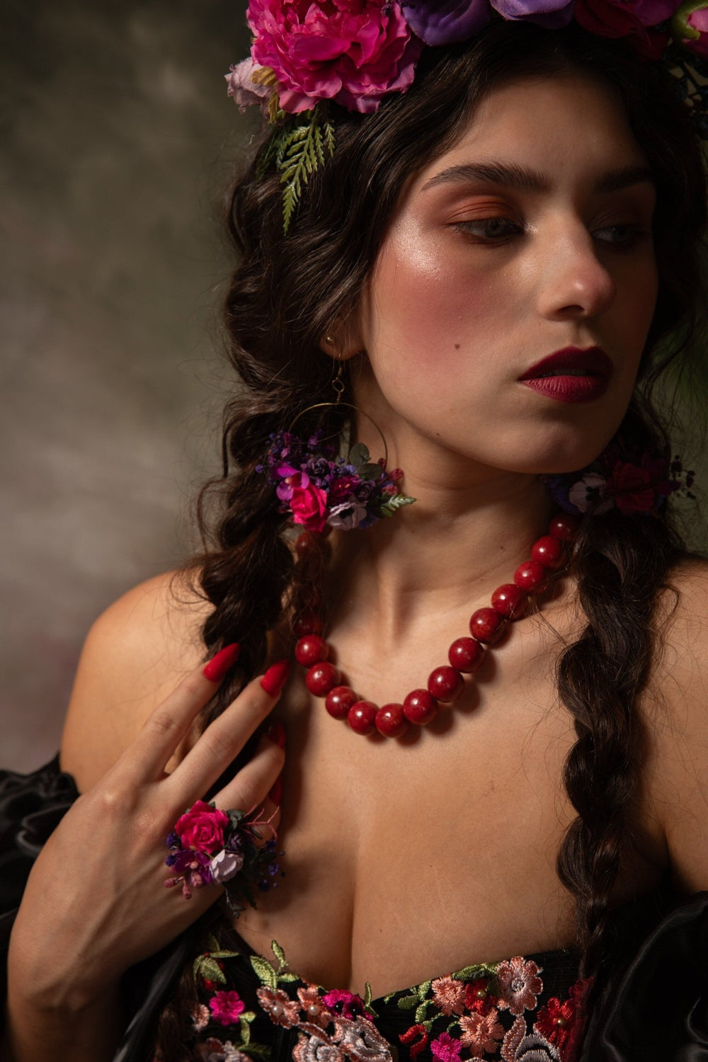 Magenta Flower Ring: Boho Wedding Jewelry, Adjustable Band – handmade floral hair accessory by magaela