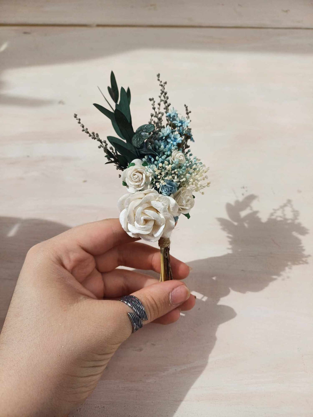 White & Blue Rose Bridal Hair Comb: Cottagecore Wedding Accessory – handmade floral hair accessory by magaela