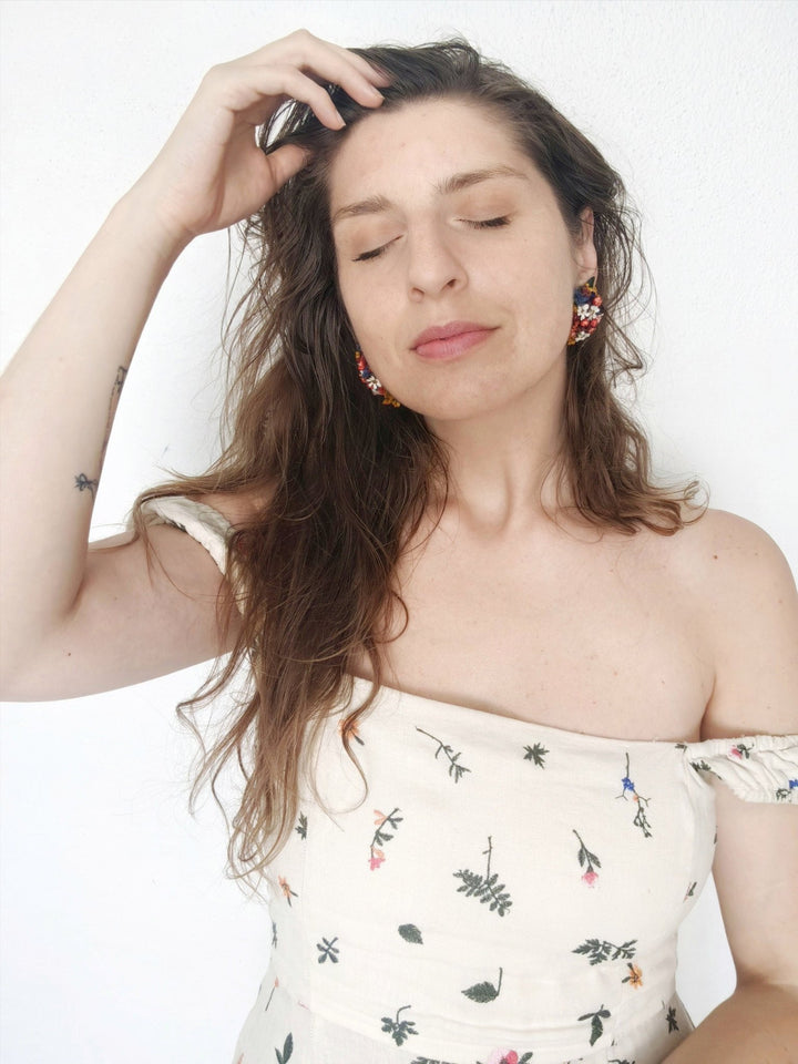 Colorful Preserved Flower Earrings: Natural Meadow Wedding Jewelry – handmade floral hair accessory by magaela