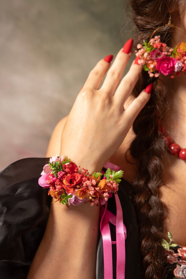 Magenta Flower Bracelet: Boho Wedding Wrist Corsage – handmade floral hair accessory by magaela