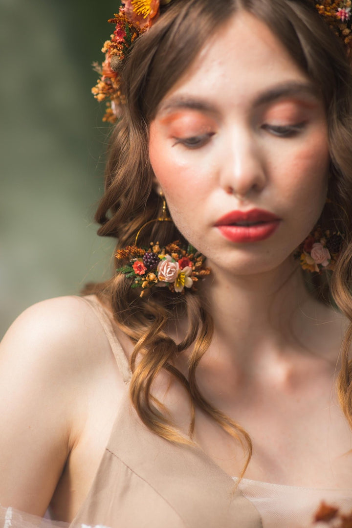 Autumn Flower Circle Earrings: Woodland Wedding Jewelry – handmade floral hair accessory by magaela