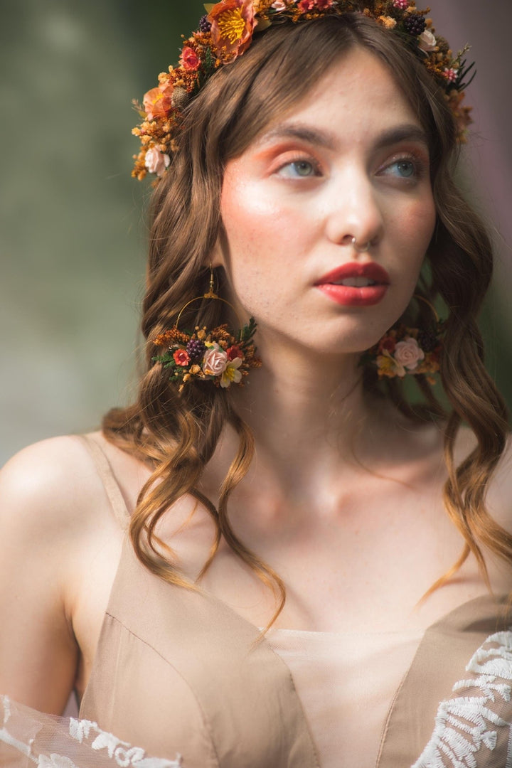 Autumn Flower Circle Earrings: Woodland Wedding Jewelry – handmade floral hair accessory by magaela