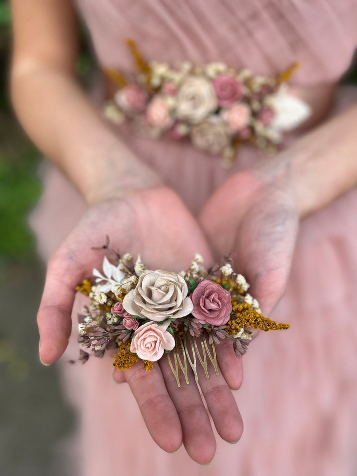 Dusty Pink Rose Hair Comb: Romantic Bridal Flower Comb – handmade floral hair accessory by magaela