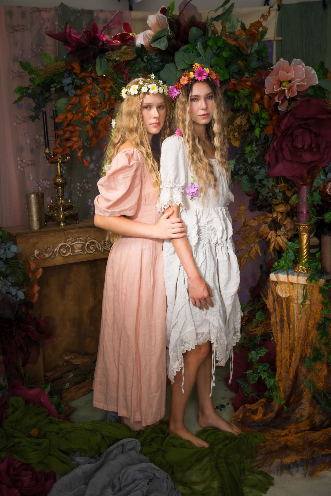 Bridal Flower Hair Wreath with Veil: Romantic Boho Headpiece – handmade floral hair accessory by magaela