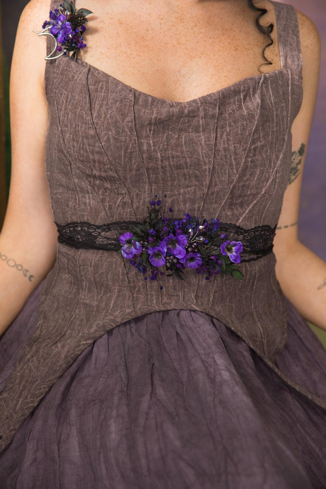 Purple Flower Belt: Gothic Autumn Wedding Dress Accessory – handmade floral hair accessory by magaela