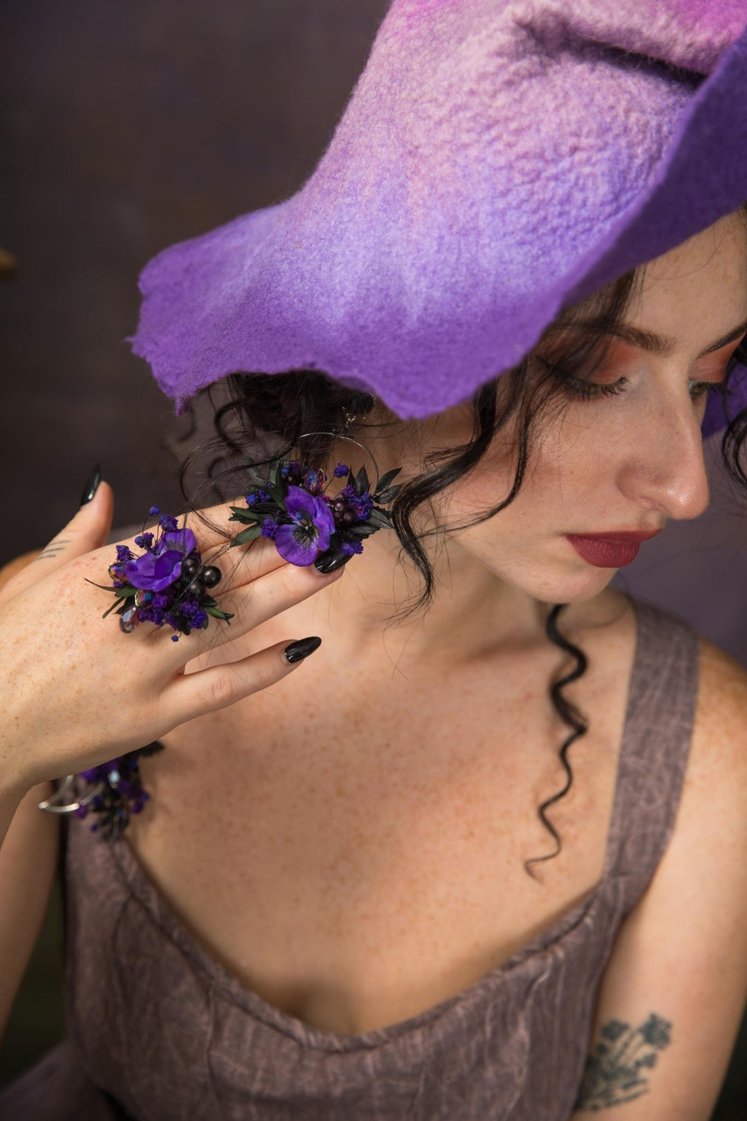Purple Flower Ring: Boho Gothic Wedding Jewelry, Adjustable Ring – handmade floral hair accessory by magaela