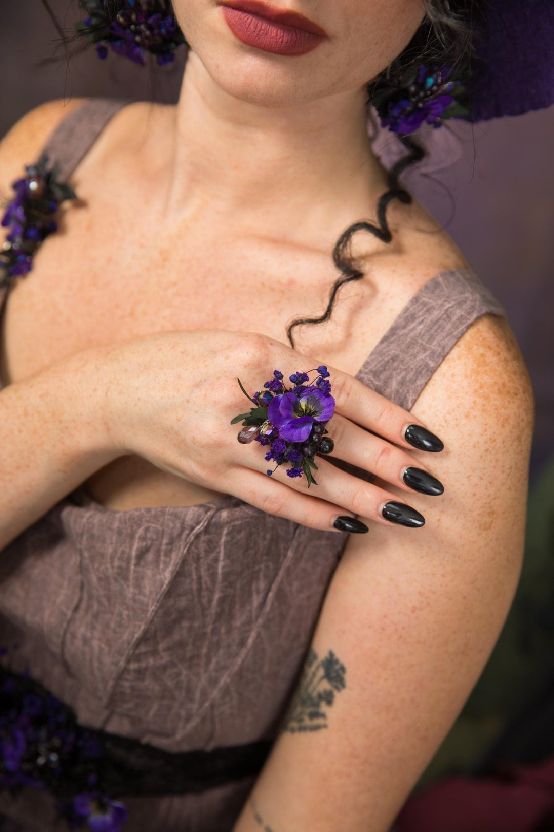 Purple Flower Ring: Boho Gothic Wedding Jewelry, Adjustable Ring – handmade floral hair accessory by magaela