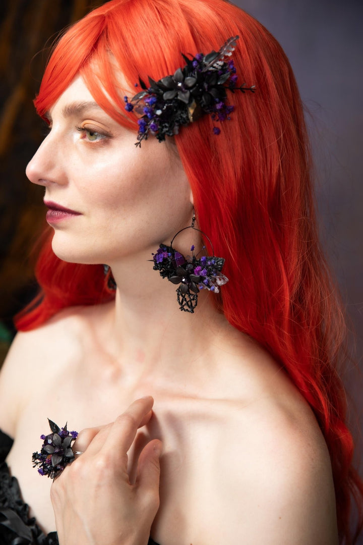 Halloween Flower Earrings: Gothic Pentagram Circle Earrings – handmade floral hair accessory by magaela