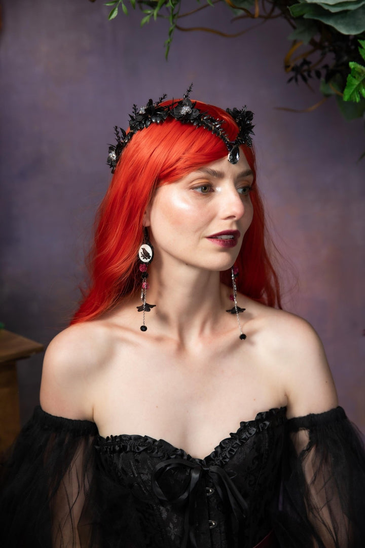 Black Flower Tiara: Gothic Wedding Crown, Halloween Costume – handmade floral hair accessory by magaela