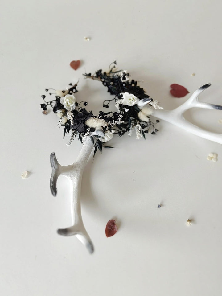 Halloween Antlers Crown: Black & White Woodland Headpiece – handmade floral hair accessory by magaela