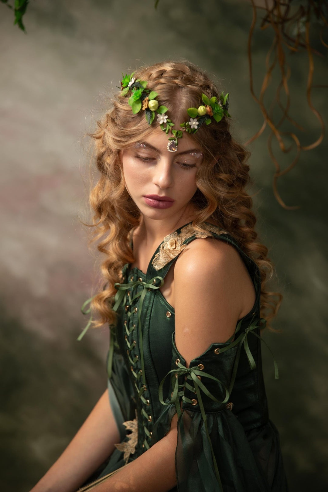 Green Elven Tiara: Succulent Fairytale Crown – handmade floral hair accessory by magaela