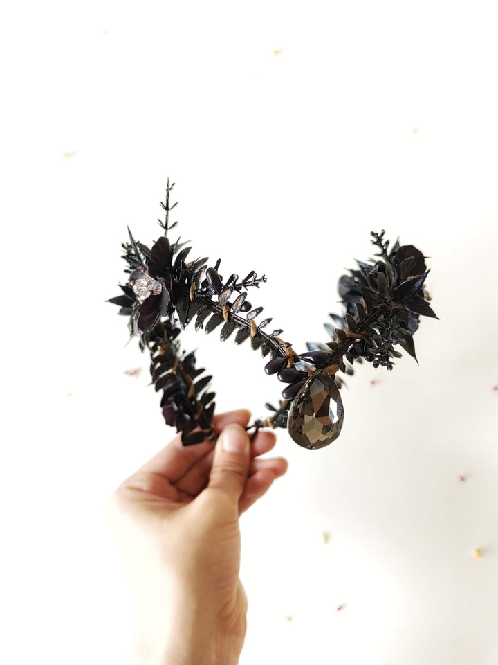 Black Flower Tiara: Gothic Wedding Crown, Halloween Costume – handmade floral hair accessory by magaela