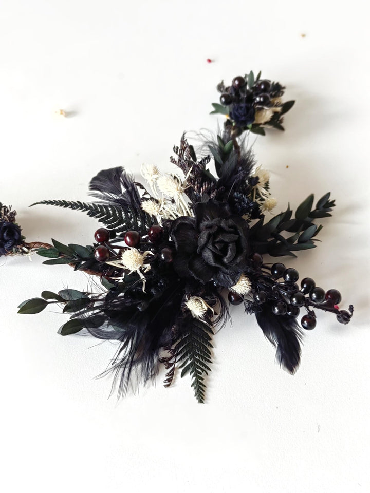 Gothic Wedding Hair Vine: Black Rose, Fern & Blackberry Hairpiece – handmade floral hair accessory by magaela