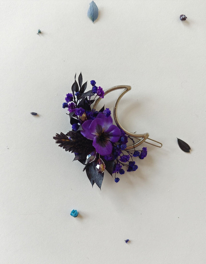Halloween Moon Hair Clip: Purple Flower Gothic Wedding Accessory – handmade floral hair accessory by magaela