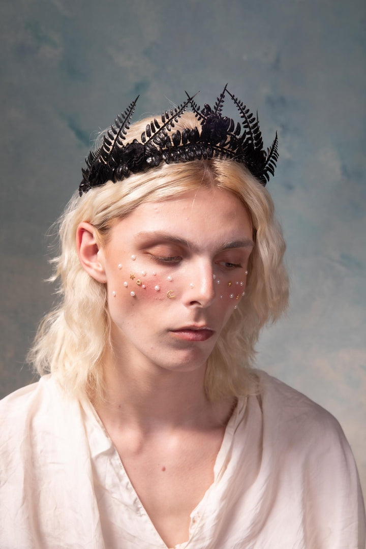 Black Flower Crown: Gothic Wedding Tiara, Pagan Headpiece – handmade floral hair accessory by magaela