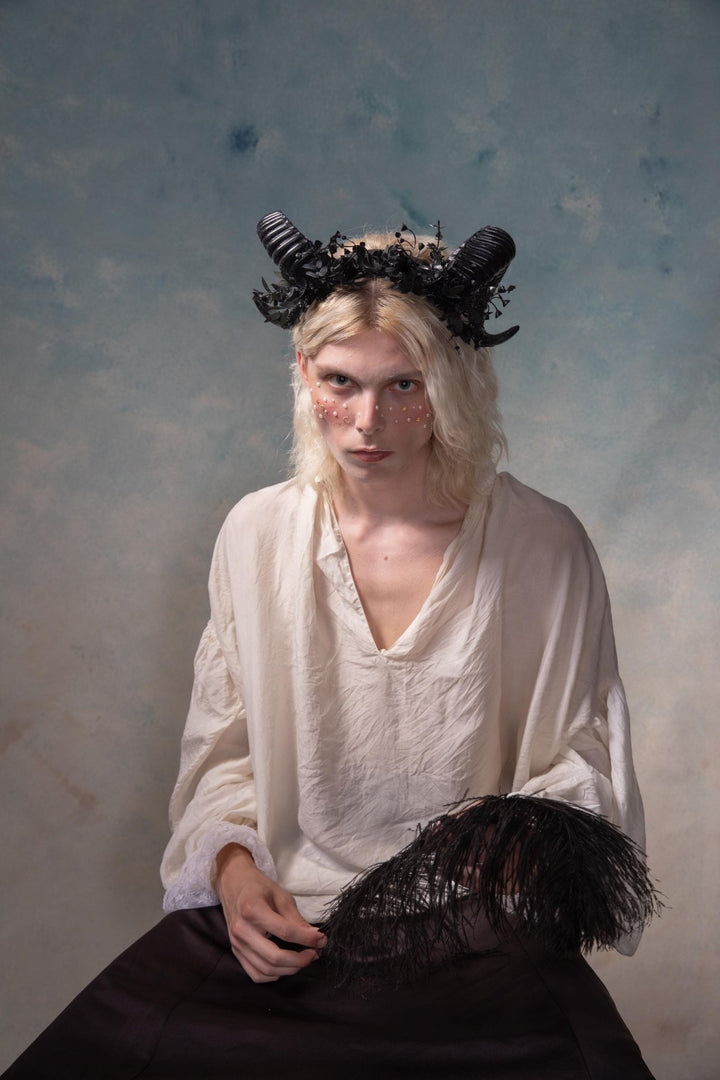 Black Horns Crown: Gothic Wedding Headpiece, Pagan Headband – handmade floral hair accessory by magaela