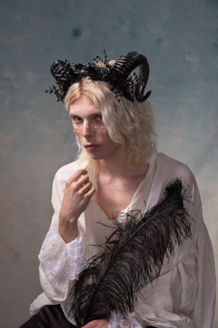Black Horns Crown: Gothic Wedding Headpiece, Pagan Headband – handmade floral hair accessory by magaela