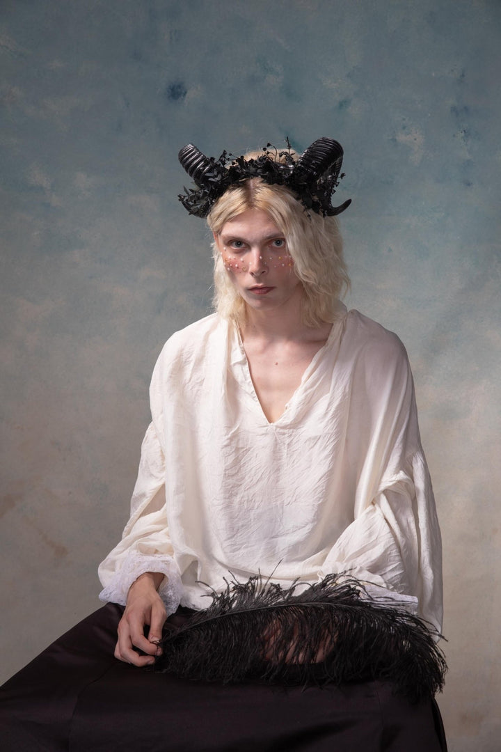 Black Horns Crown: Gothic Wedding Headpiece, Pagan Headband – handmade floral hair accessory by magaela