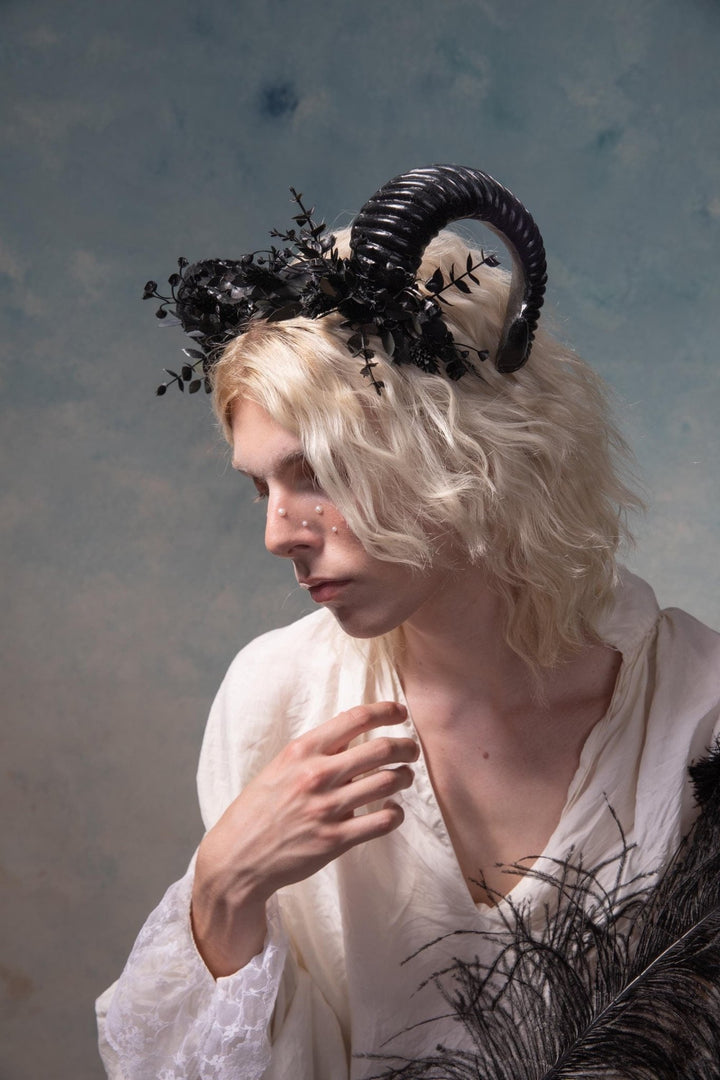 Black Horns Crown: Gothic Wedding Headpiece, Pagan Headband – handmade floral hair accessory by magaela