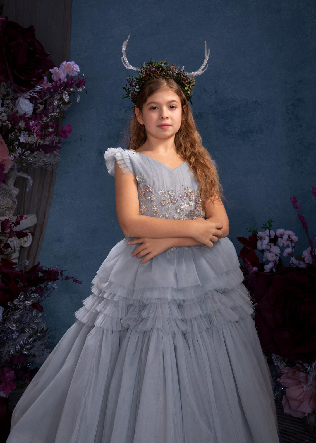 Antler Flower Crown: Transparent Antlers, Fairycore Headband – handmade floral hair accessory by magaela