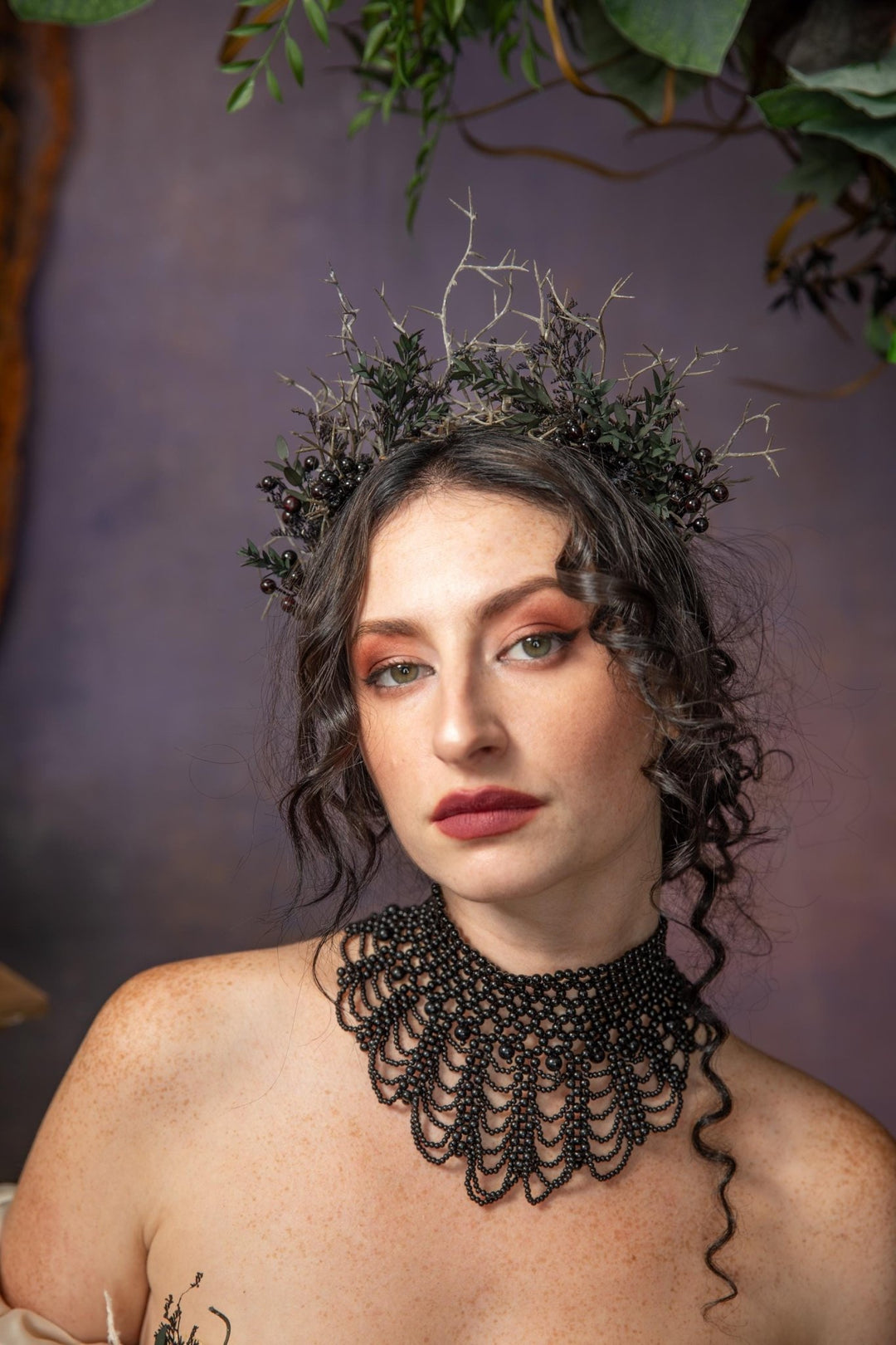 Gothic Bridal Crown: Black Berry Woodland Wedding Headband – handmade floral hair accessory by magaela