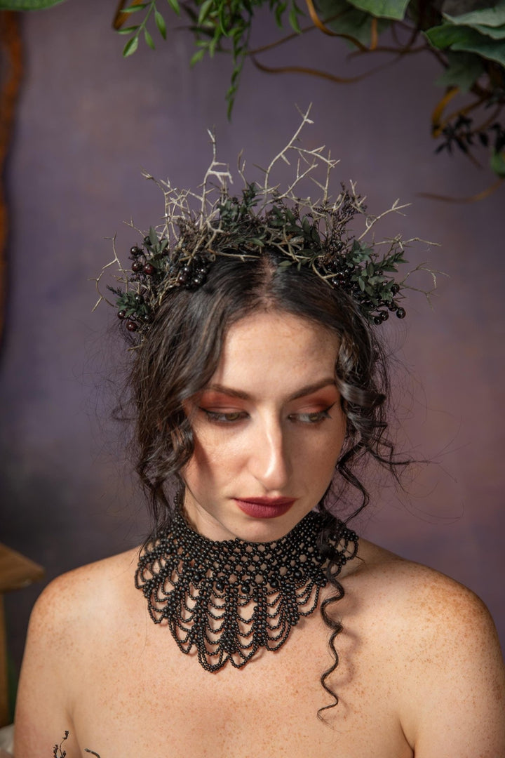 Gothic Bridal Crown: Black Berry Woodland Wedding Headband – handmade floral hair accessory by magaela