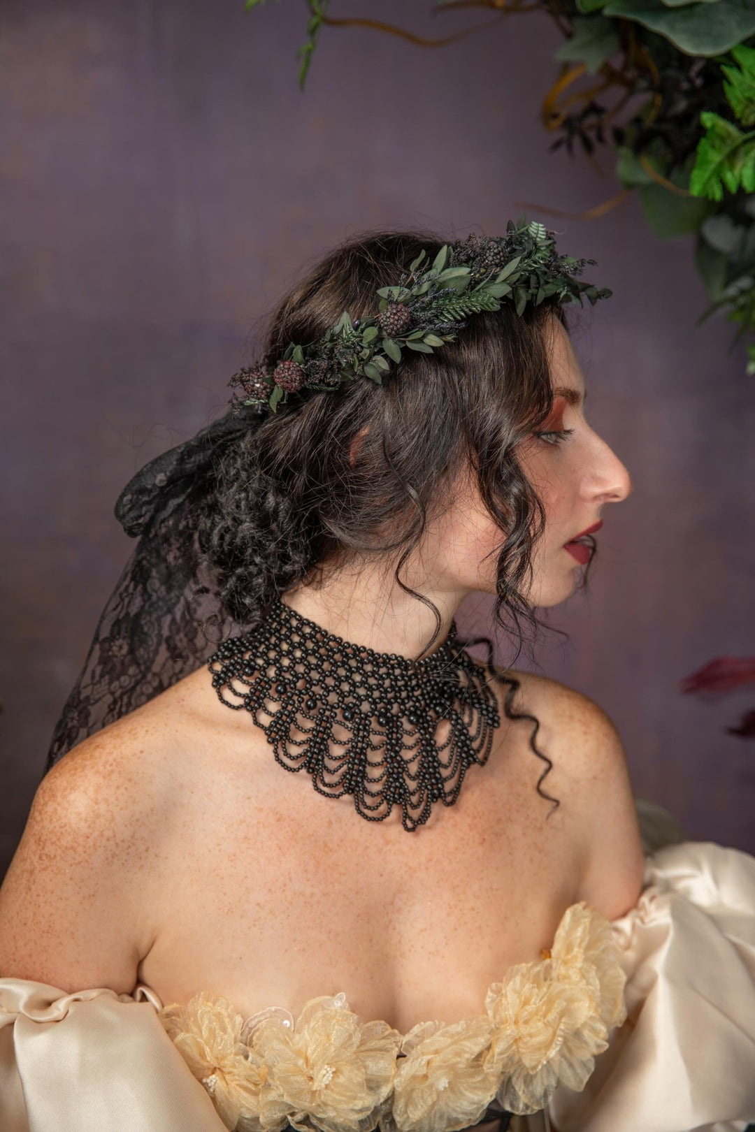 Gothic Black Flower Crown: Halloween Wedding Hair Wreath – handmade floral hair accessory by magaela