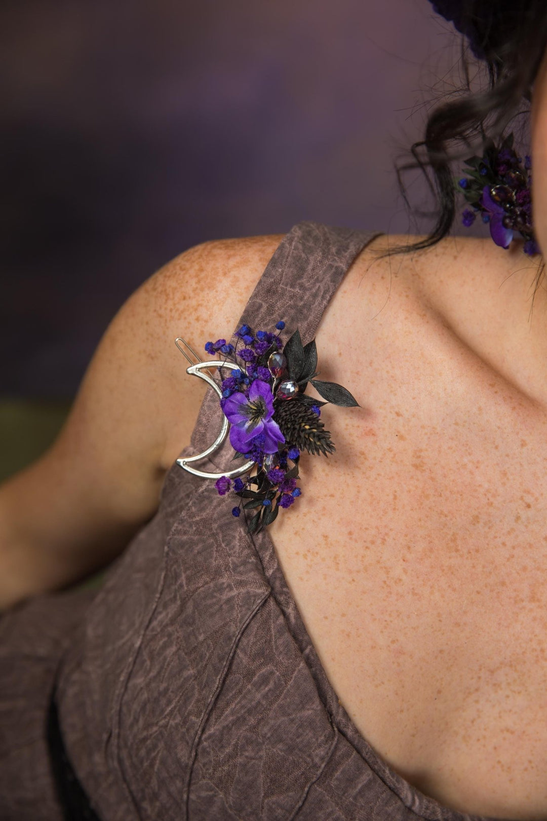 Halloween Moon Hair Clip: Purple Flower Gothic Wedding Accessory – handmade floral hair accessory by magaela