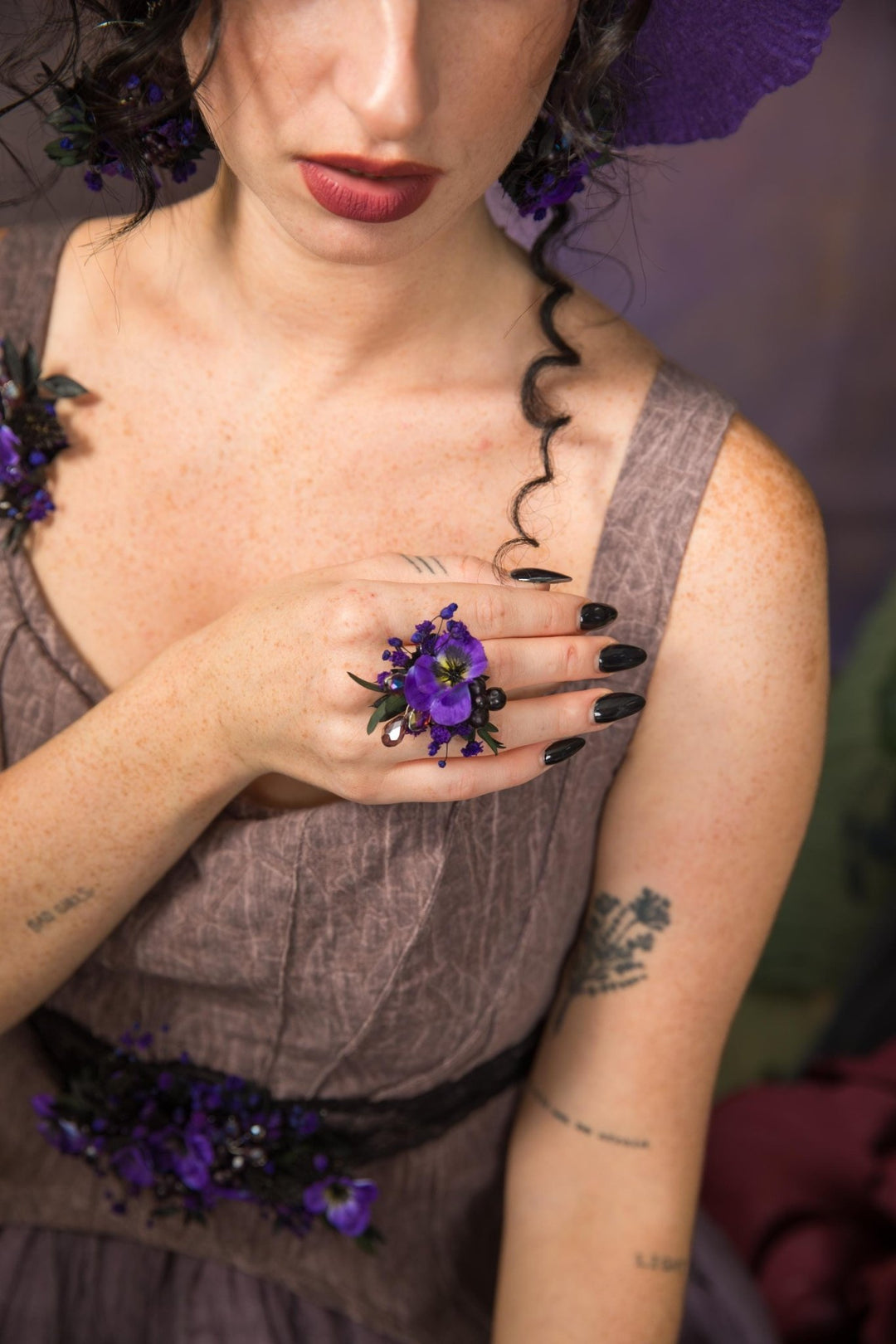 Purple Flower Ring: Boho Gothic Wedding Jewelry, Adjustable Ring – handmade floral hair accessory by magaela