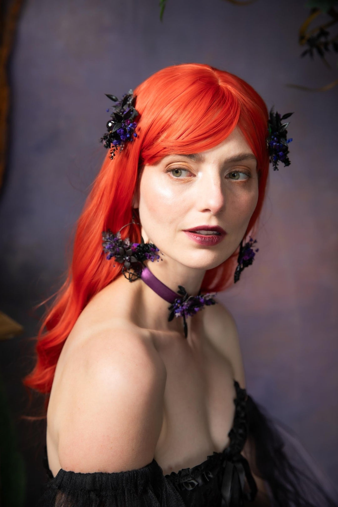 Halloween Flower Earrings: Gothic Pentagram Circle Earrings – handmade floral hair accessory by magaela